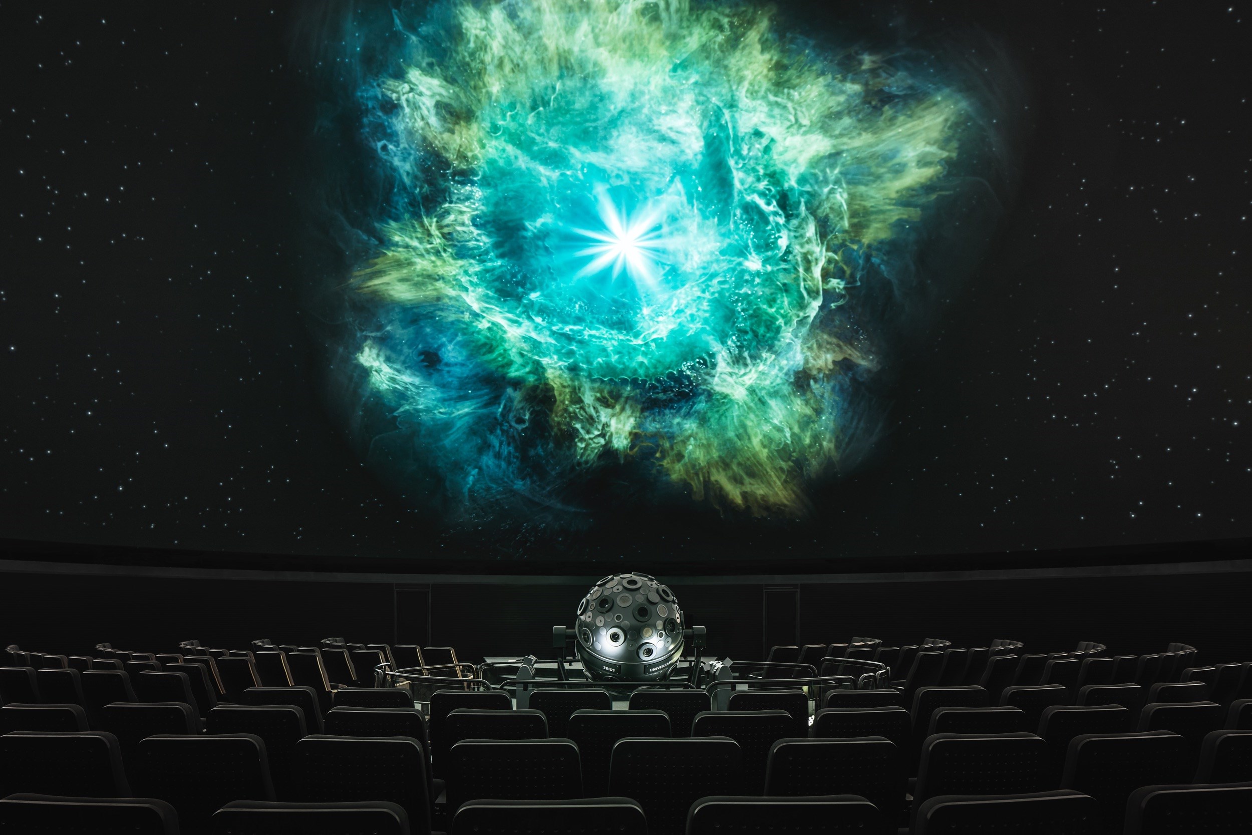 Ausflugsziel: Zeiss-Großplanetarium Berlin