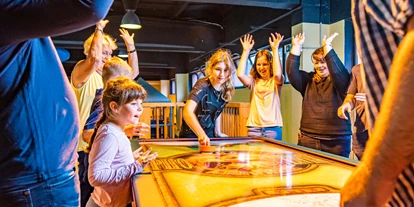 Ausflug mit Kindern - Wickeltisch - Sommerrodelbahn & Indoor-Spielplatz Scharmützel-Bob