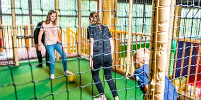 Ausflug mit Kindern - Wickeltisch - Sommerrodelbahn & Indoor-Spielplatz Scharmützel-Bob
