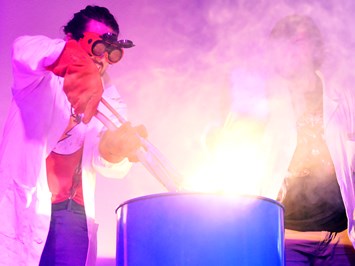 EXPERIMINTA ScienceCenter Highlights at the destination Night at the Museum - Science Show