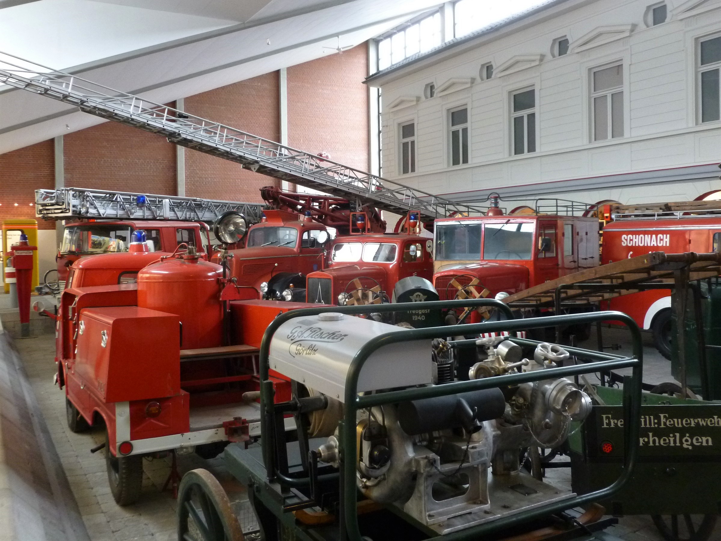 Ausflugsziel: Geräte des 20. Jh. in Halle 2 - Deutsches Feuerwehr-Museum Fulda