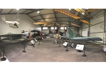 Ausflugsziel: Ausstellungshalle der Flugzeuge bis 1925 - Luftfahrttechnisches Museum Rechlin