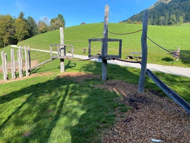 Ausflugsziel: Bankerl für Eltern - Zistelalm - Gaisberg Rundwanderweg