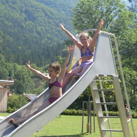 Ausflugsziel: Strandbad Obertraun - Badespaß für die ganze Familie. - Freibadeanlage Obertraun