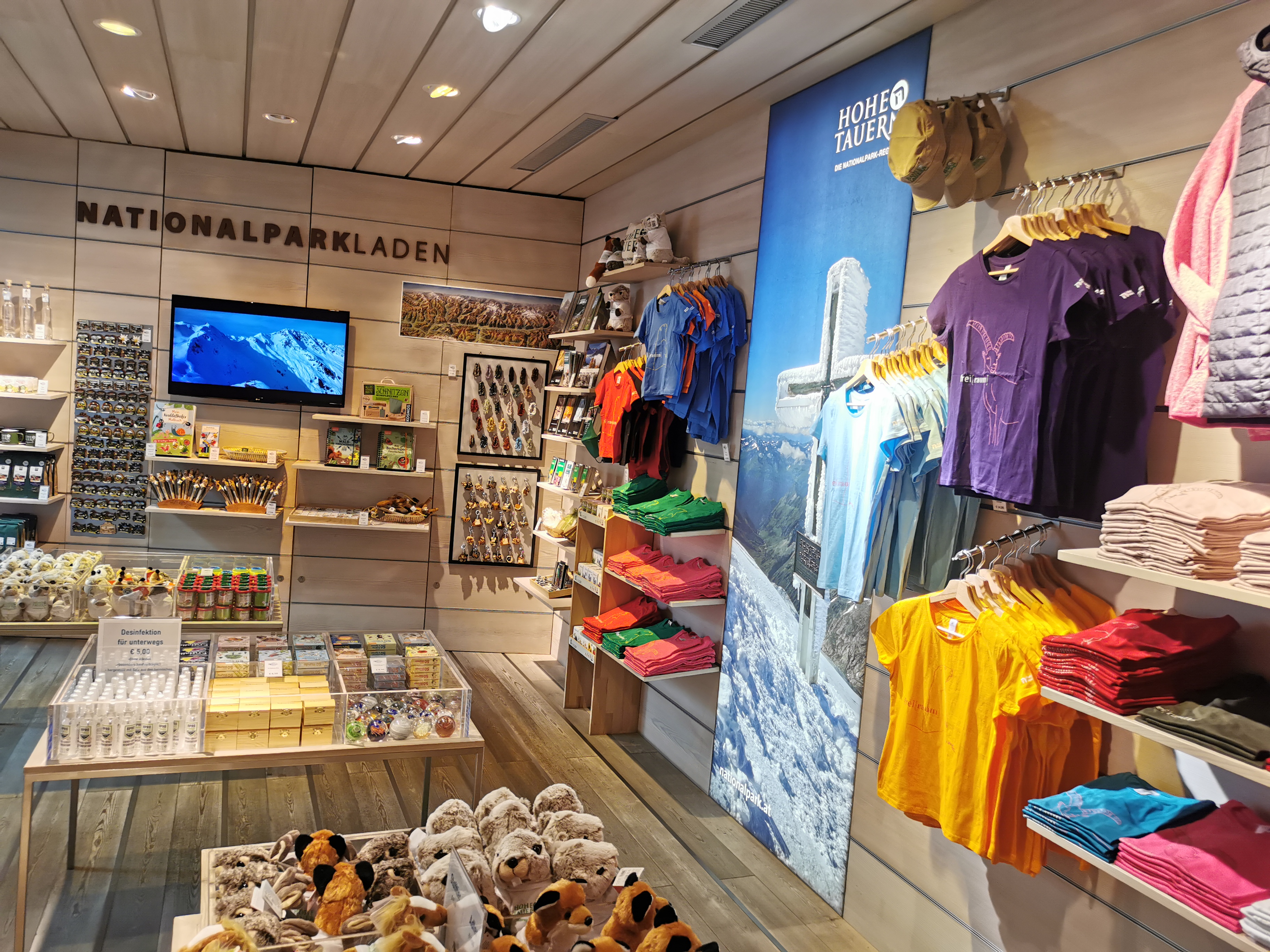 Ausflugsziel: Hauseigener Nationalparkladen  - Nationalparkwelten Hohe Tauern