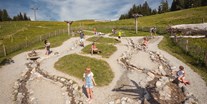 Ausflug mit Kindern - Alter der Kinder: 2 bis 4 Jahre - Viele tolle Wasserspiele warten auf dich! - Wagrainis Grafenberg