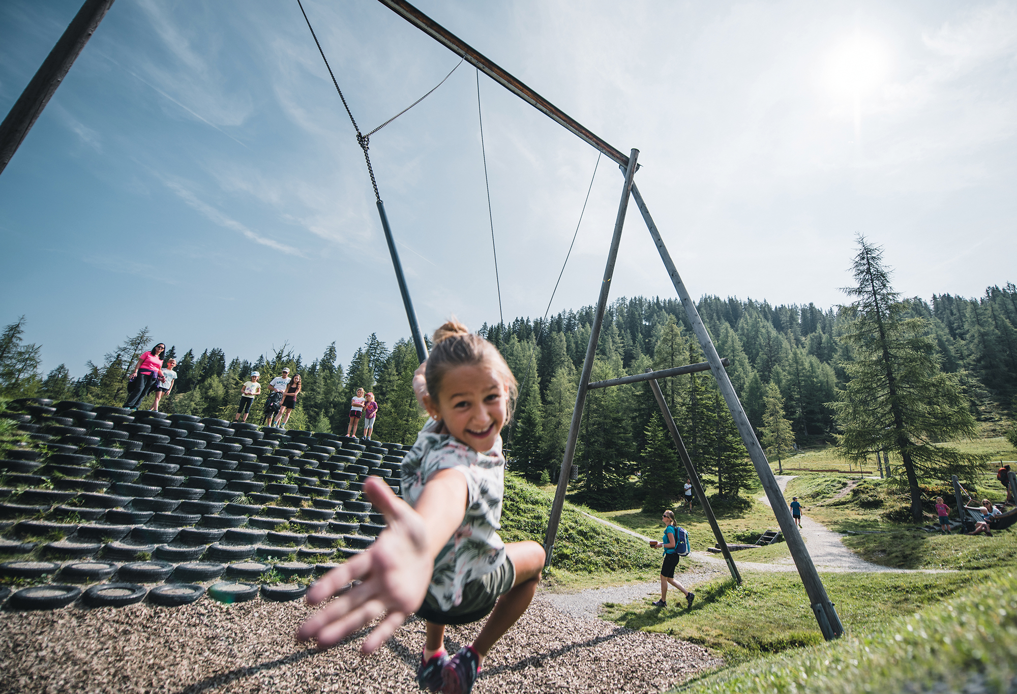 Ausflugsziel: Entdecke die Riesenschaukeln am Wagrainis Grafenberg - Wagrainis Grafenberg