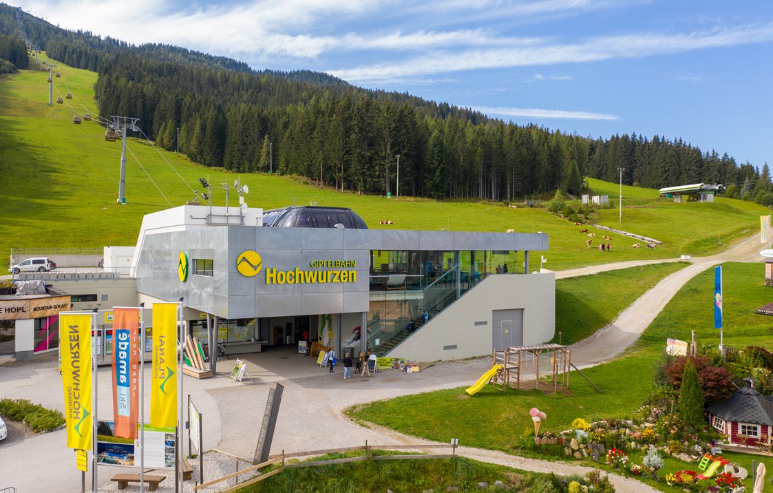 Ausflugsziel: Talstation Gipfelbahn Hochwurzen - Gipfelbahn Hochwurzen