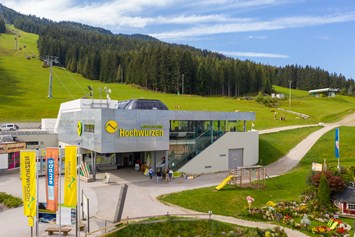 Ausflugsziel: Talstation Gipfelbahn Hochwurzen - Gipfelbahn Hochwurzen