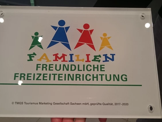 Ausflugsziel: Seit 15 Jahren sind wir als Familienfreundliche Einrichtung zertifiziert - Drachenhöhle Syrau