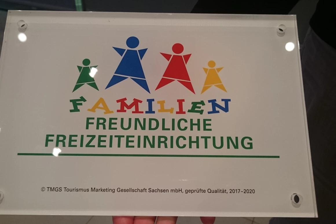 Ausflugsziel: Seit 15 Jahren sind wir als Familienfreundliche Einrichtung zertifiziert - Drachenhöhle Syrau
