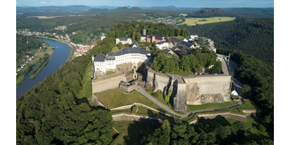 Voyage avec des enfants - Preisniveau: moderat - Dresden - Luftbild der Festung Königstein von Westen - Festung Königstein