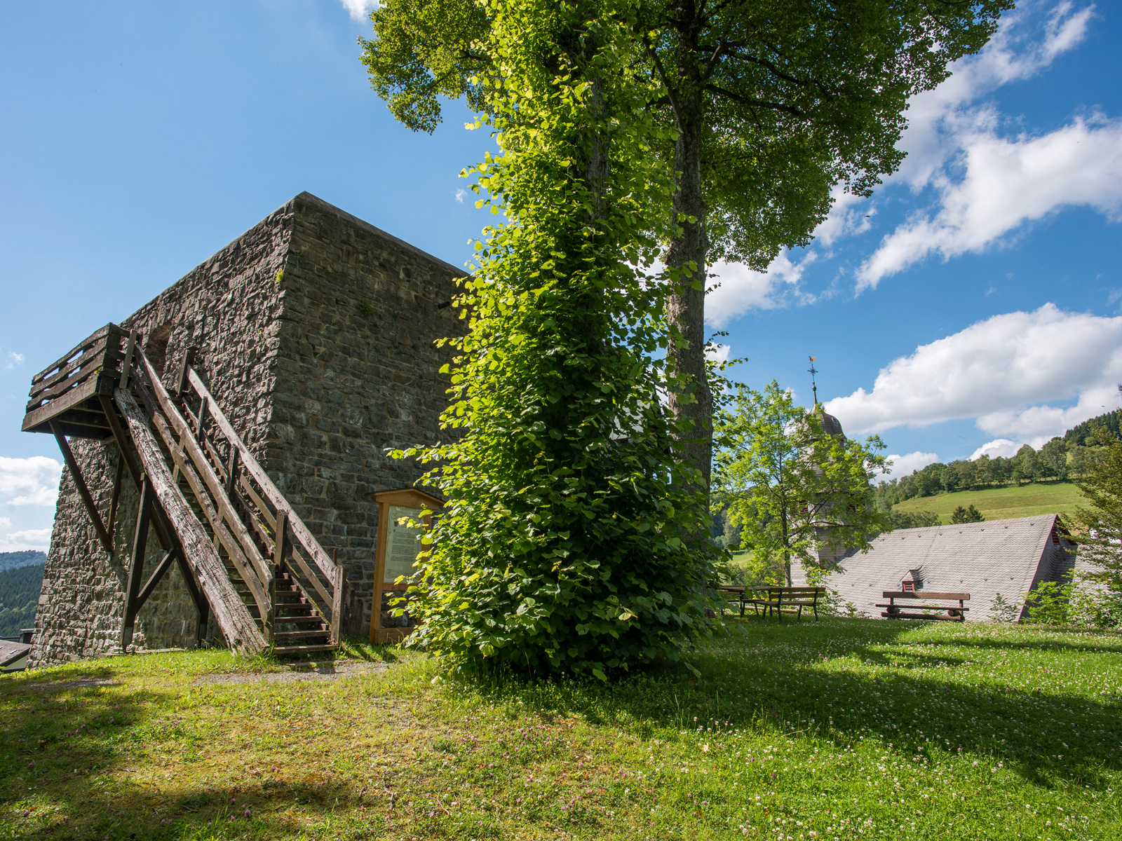 Viaggio con bambini - Hilchenbach - Burgruine Rappelstein