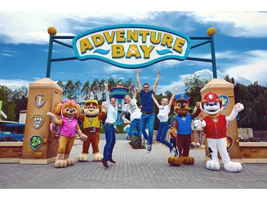 Ausflugsziel:  PAW Patrol-Bereich "Adventure Bay" im Movie Park Germany:
© 2021 Spin Master. Alle Rechte vorbehalten. - Movie Park Germany