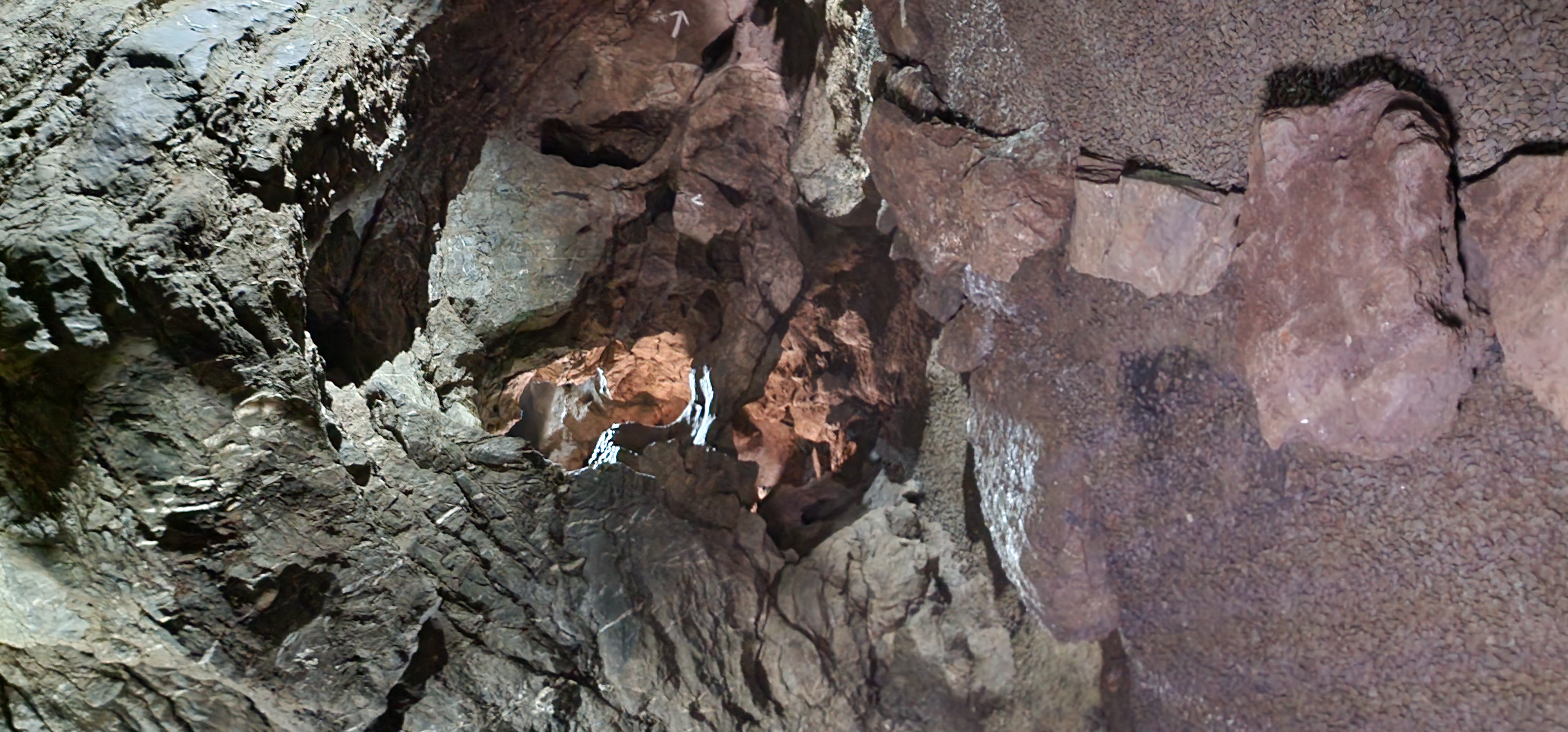 Viaggio con bambini - Pulheim - Gang - Aggertalhöhle
