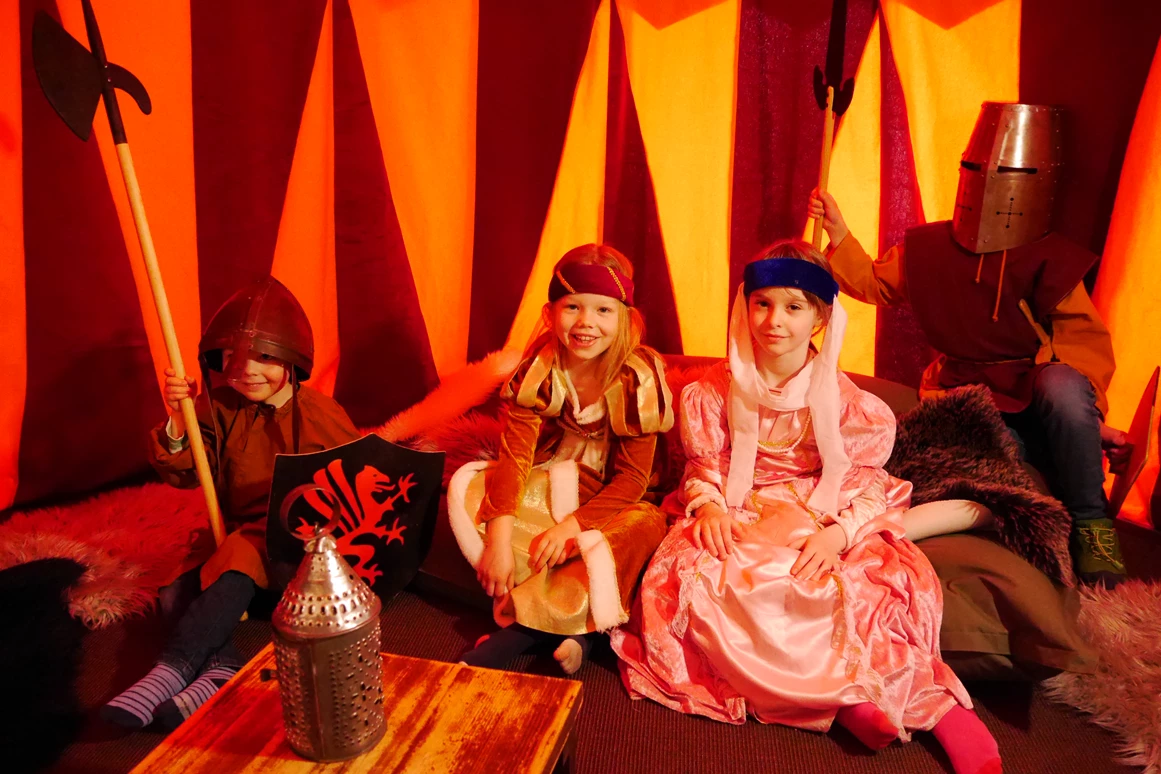 Ausflugsziel: Verkleidungsaktionen machen immer Spaß - Burg Vischering