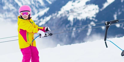Reis met kinderen - Paderborn - Symbolbild für Ausflugsziel Skigebiet Brilon Poppenberg. Keine korrekte oder ähnlich Darstellung! - Skigebiet Brilon Poppenberg