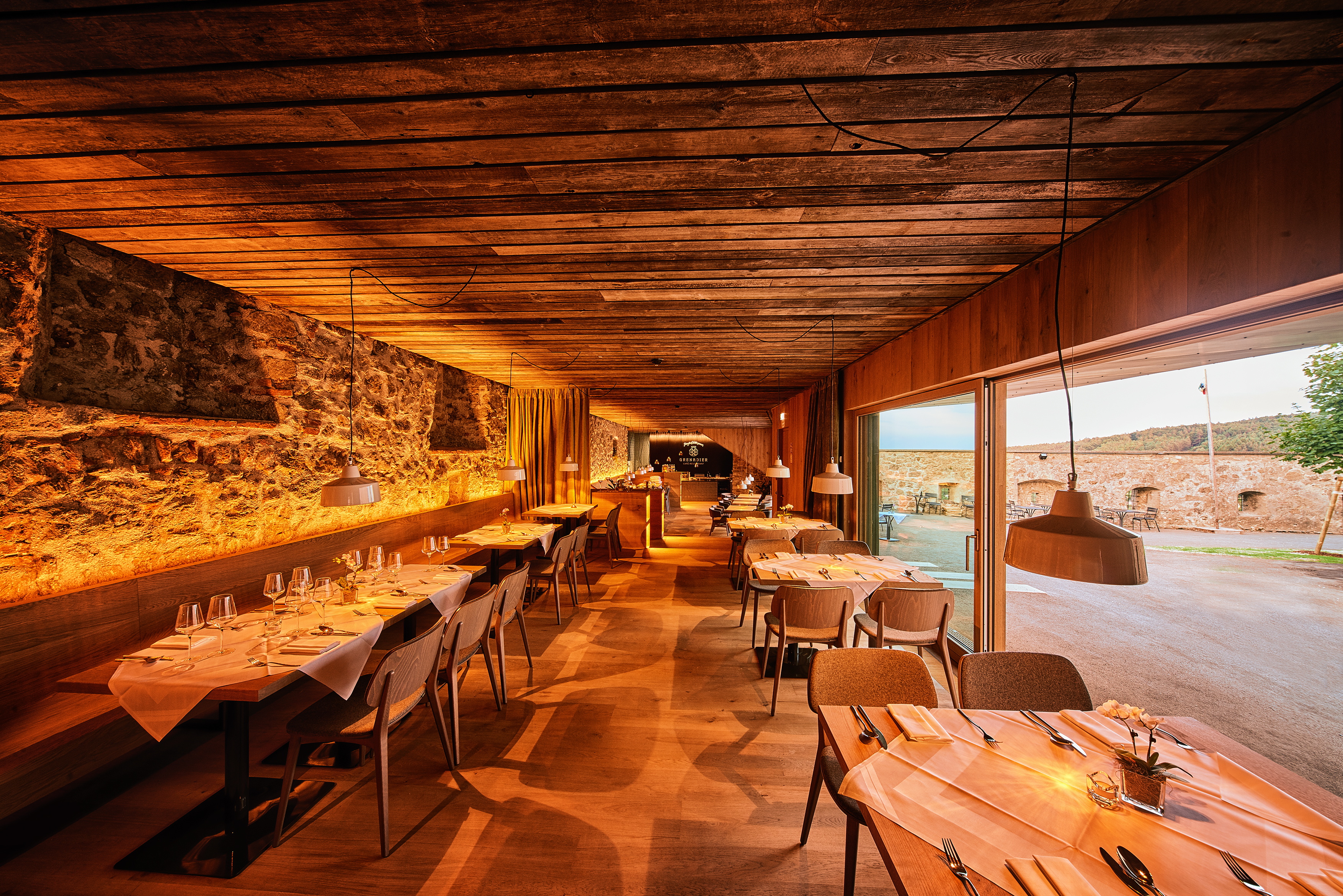 Ausflugsziel: Restaurant Grenadier  - Burg Forchtenstein