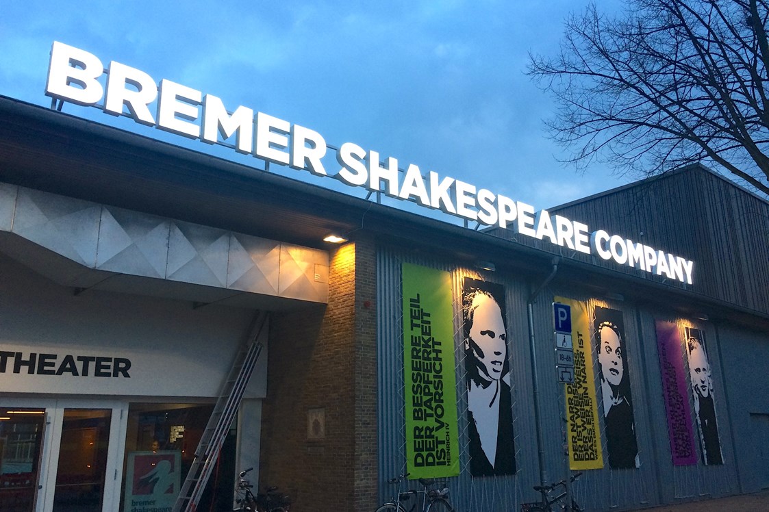 Ausflugsziel: Der Theatereingang der bremer shakespeare company, Schulstr. 26, 28199 Bremen, Deutschland. - bremer shakespeare company