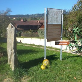 Ausflugsziel: Startpunkt des Lochsteinwanderweges beim Mostgut "Kuchlbauer" - Lochsteinweg Vorau