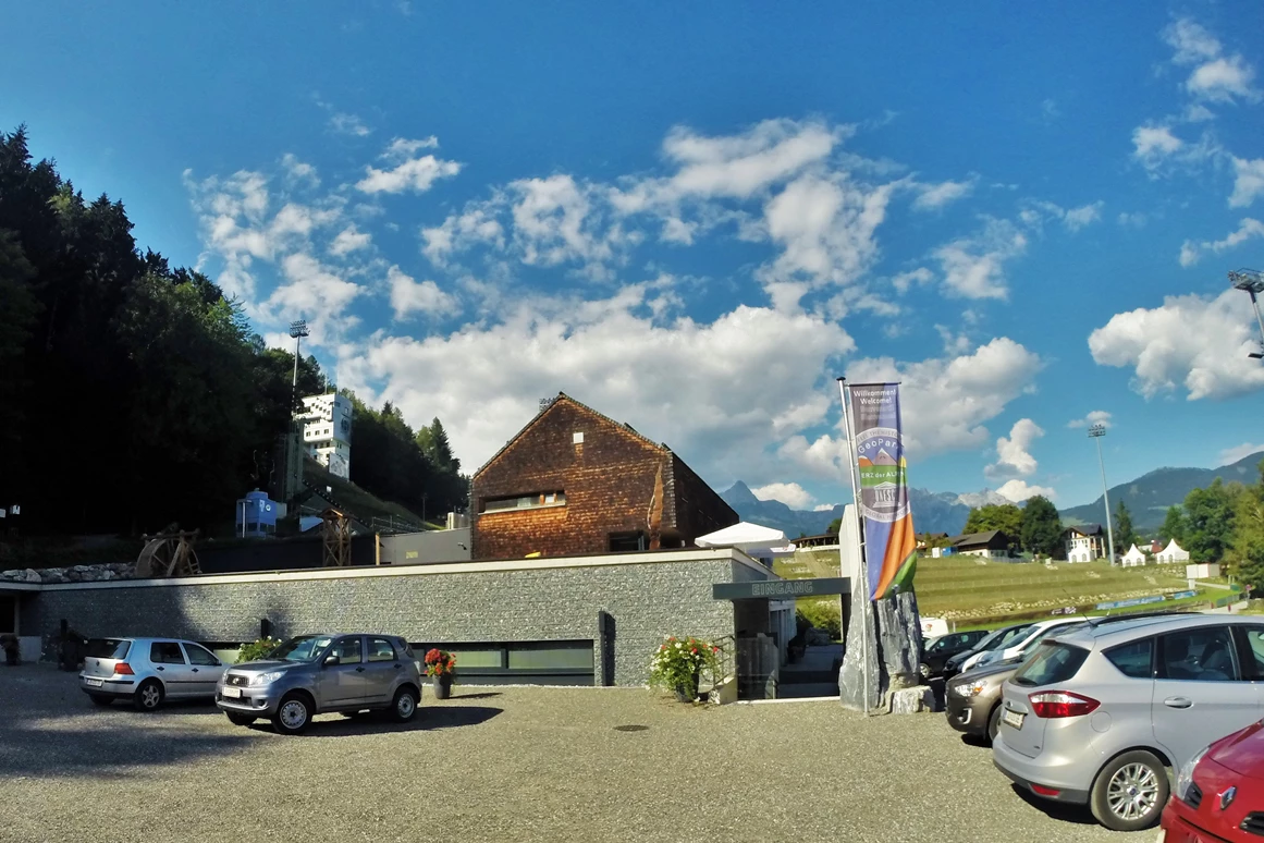 Ausflugsziel: Besucherzentrum UNESCO Geopark Erz der Alpen am Schanzengelände - Besucherzentrum Erz der Alpenn UNESCO Global Geopark