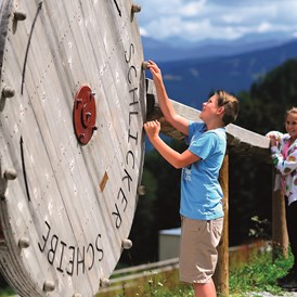 Ausflugsziel: Scheibenweg Schlick 2000 - Schlick 2000 - Wandervergnügen für die ganze Familie