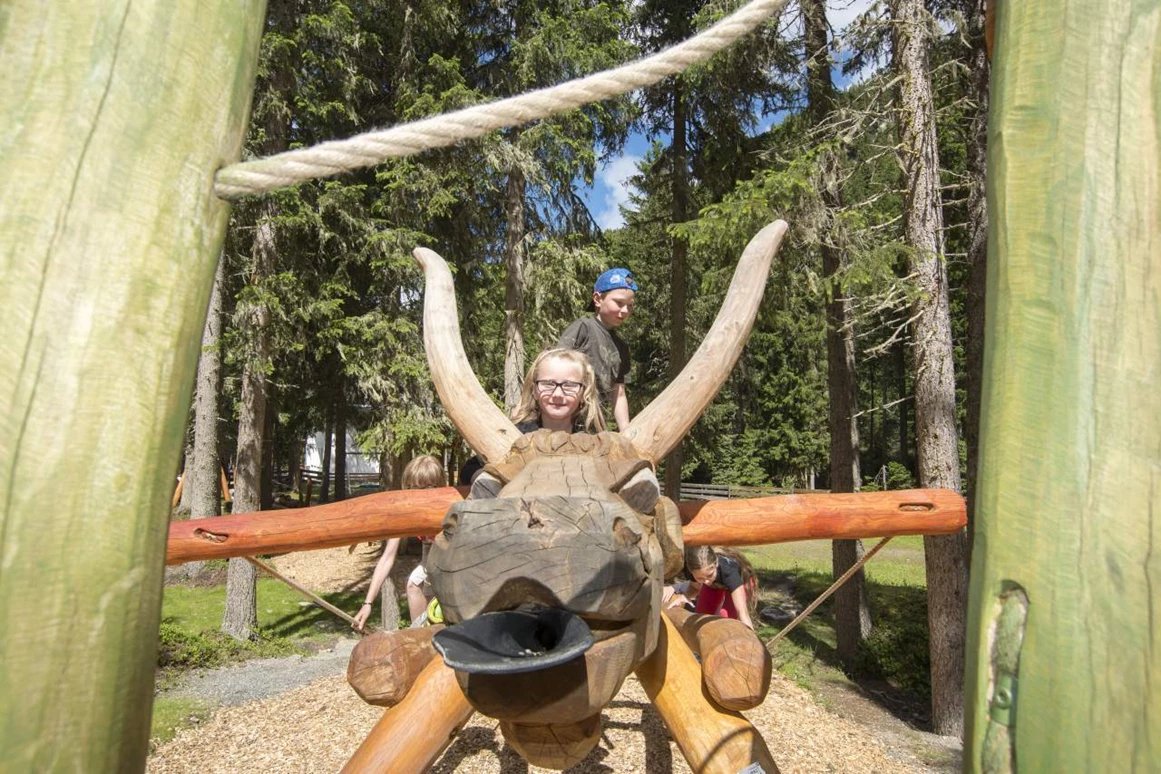 Ausflugsziel: Waldspielplatz Ochsenbrunnen
