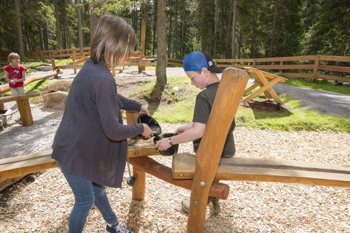Ausflugsziel: Waldspielplatz Ochsenbrunnen