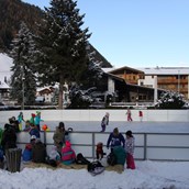 Ausflugsziel - Eislaufplatz Neustift-Dorf - Eislaufplatz Neustift