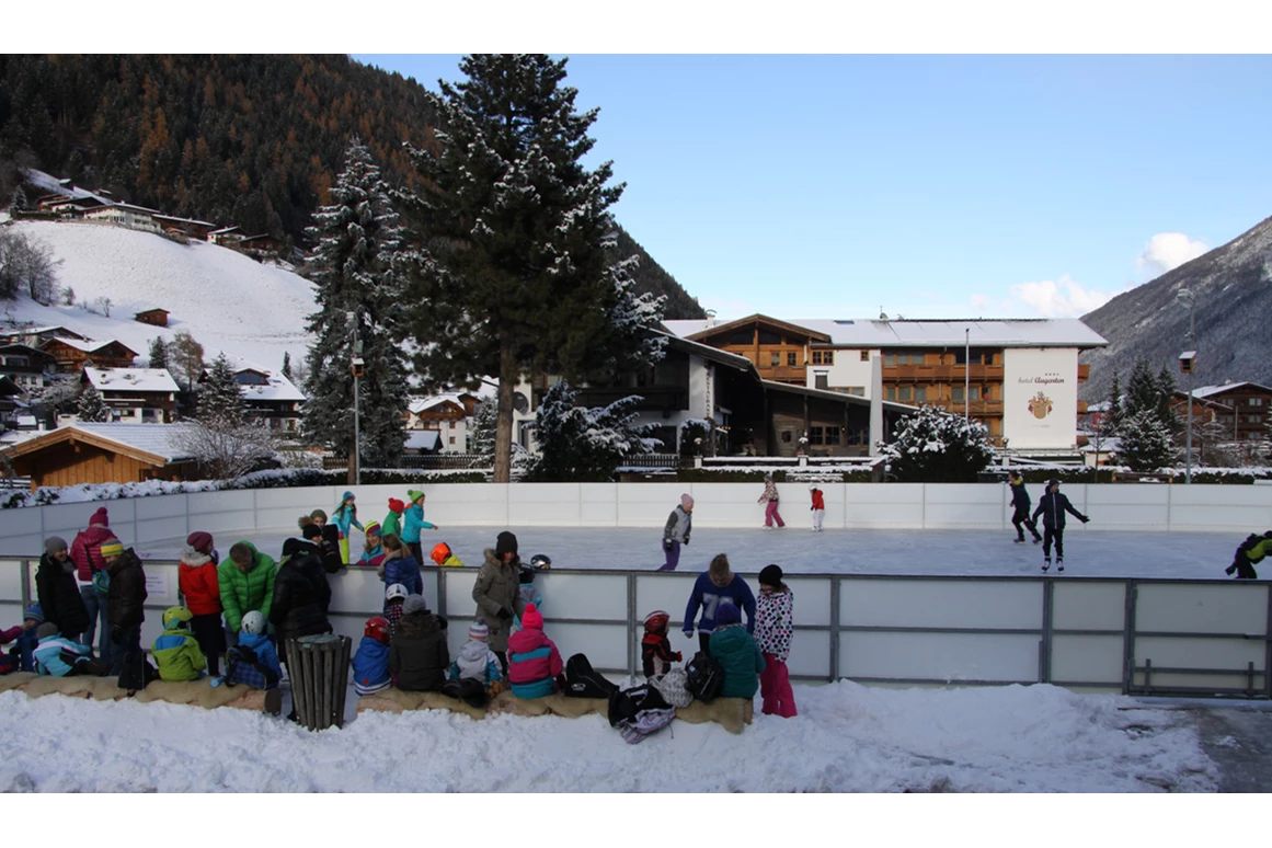 Ausflugsziel: Eislaufplatz Neustift