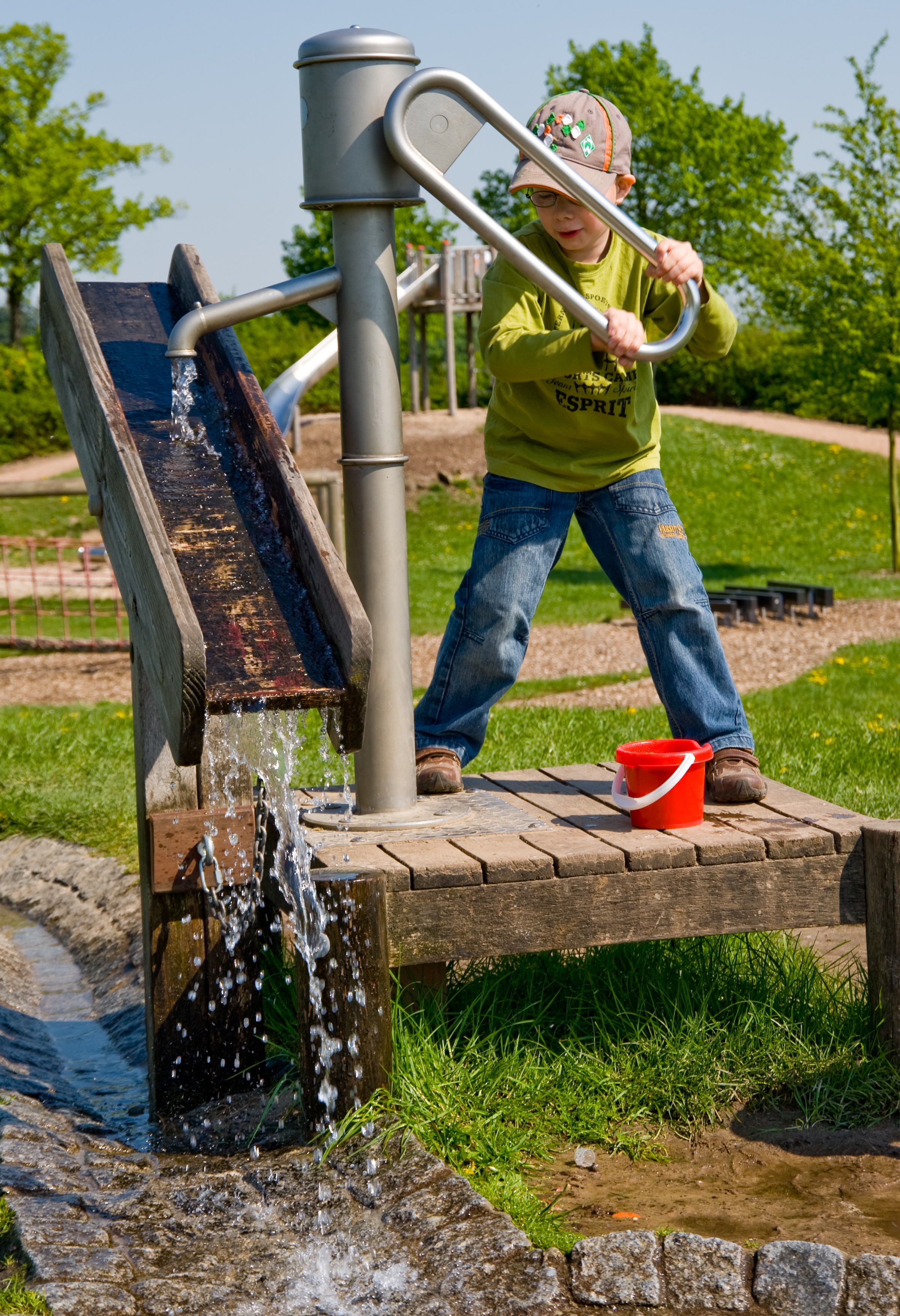 Voyage avec des enfants - Ausflugsziel ist: ein sehenswerter Ort - Allemagne - Wassererlebnisspielplatz Bruchhausen-Vilsen