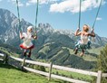 Urlaub: Schaukeln mit Bergpanorama - Saalfelden Leogang