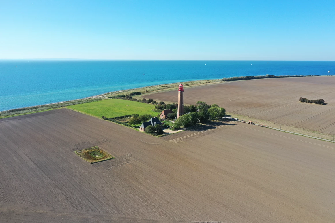 Ausflugsziel: © Michael Majewski - Leuchtturm Flügge auf Fehmarn