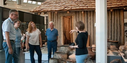 Voyage avec des enfants - Morschach - Museum für Urgeschichte(n) Zug, bronzezeitliches Haus. - Museum für Urgeschichte(n) Zug