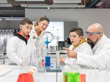 Swiss Science Center Technorama Highlights at the destination Workshops in the laboratories