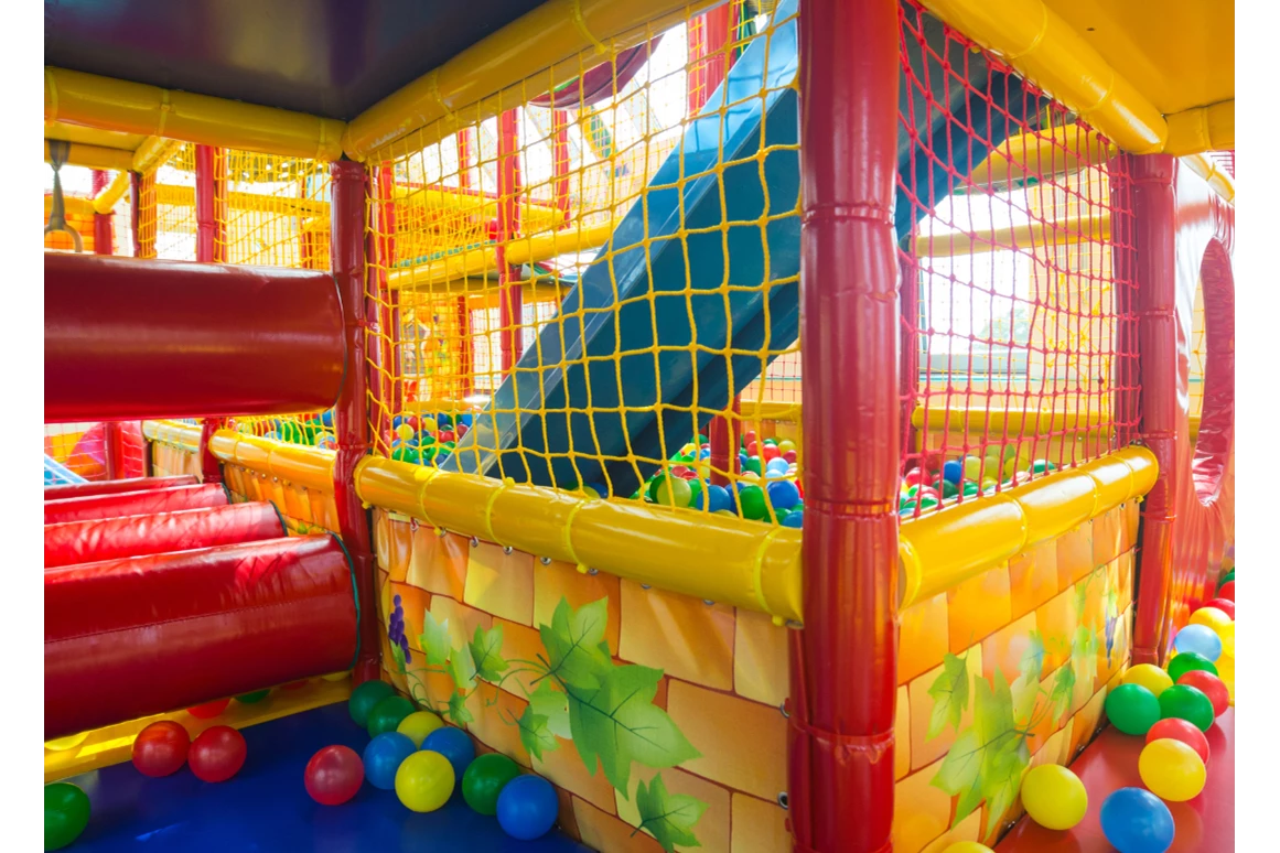 Ausflugsziel: Springding Indoorspielplatz Reichenburg