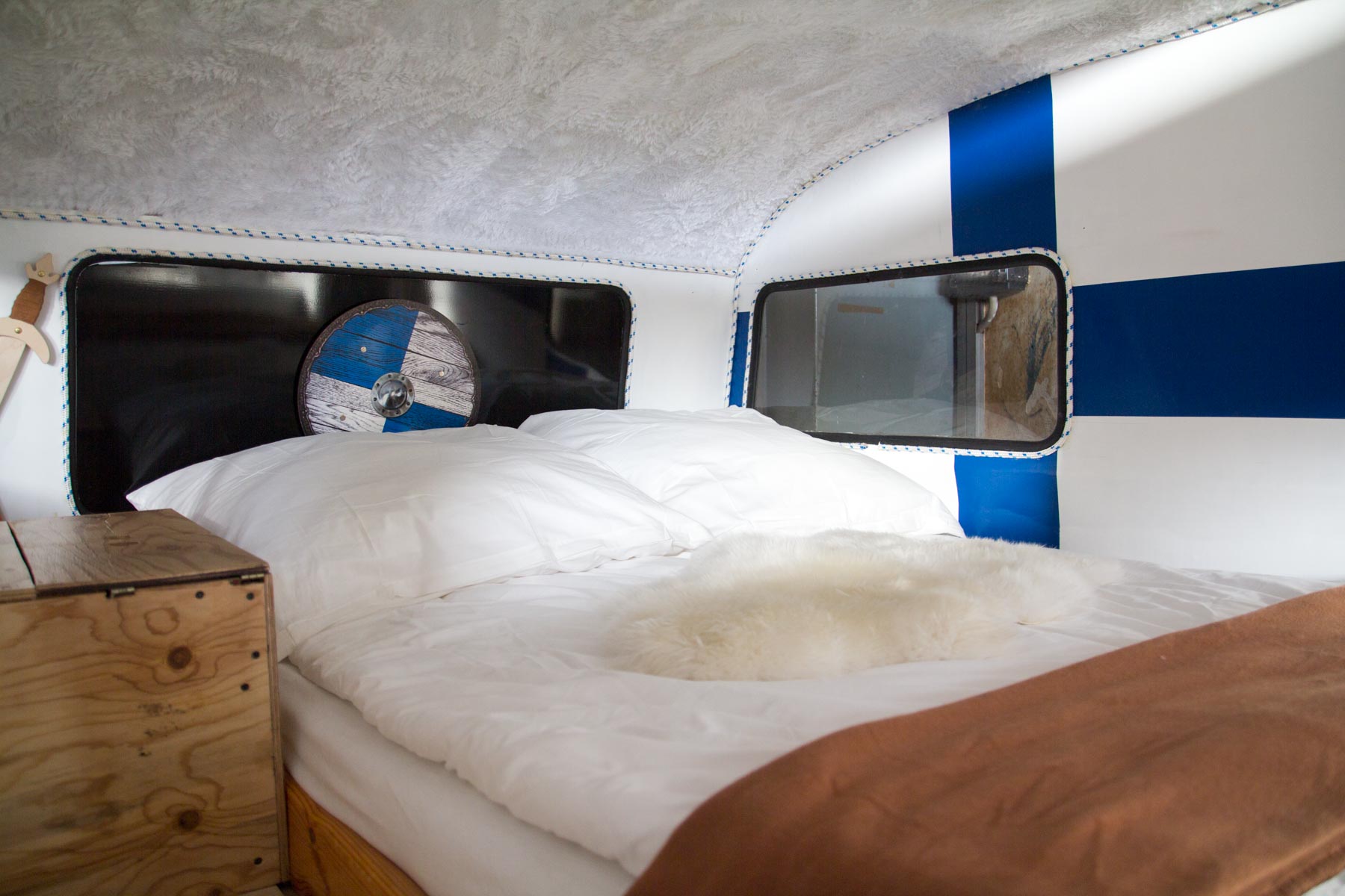 Ausflugsziel: SchwarzLichtHof GmbH Indoor*SchwarzLicht*Minigolf