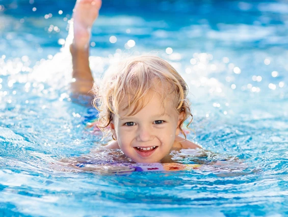 Ausflugsziel: Symbolbild für Ausflugsziel aquabasilea. Keine korrekte oder ähnlich Darstellung! - aquabasilea
