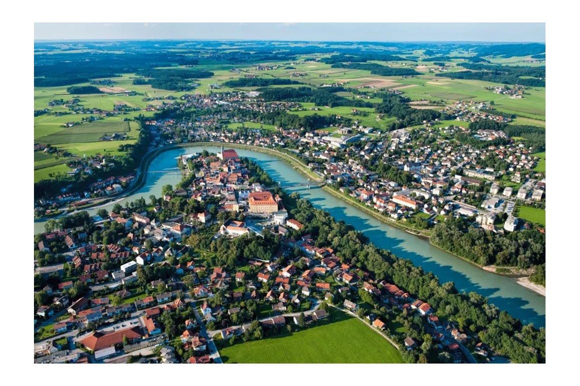 Ausflugsziel: Zwei-Städte-Rundweg in Oberndorf bei Sbg.
