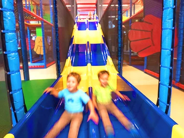 Ausflugsziel: 1001-Spielparadies (Indoorspielplatz) - 1001 Freizeitwelt