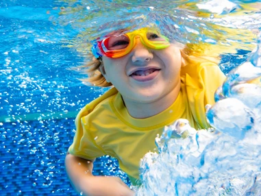 Ausflugsziel: Symbolbild für Ausflugsziel Schwimmbad Les Hemionées. Keine korrekte oder ähnlich Darstellung! - Schwimmbad Les Hemionées