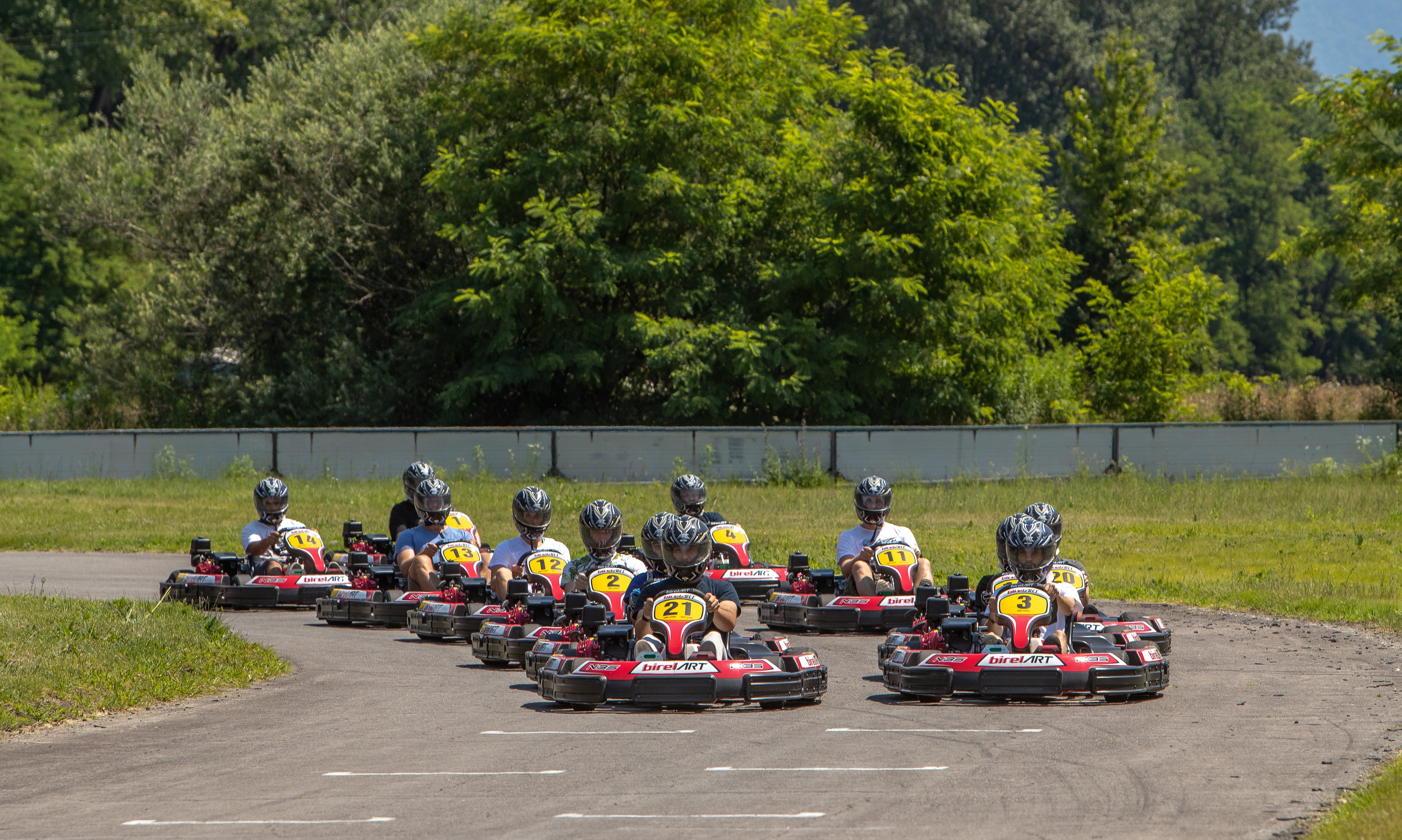 Ausflug mit Kindern - Alter der Kinder: über 10 Jahre - Lago Maggiore - Go Kart Locarno-Magadino