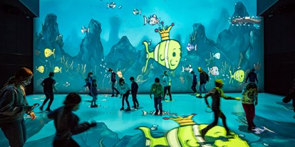 Ausflug mit Kindern - Luftenberg - Game Changer Suite: Fish Feast / FH Hagenberg - Ars Electronica Center