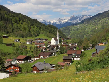 Ausflugsziel: Familienwanderungen (teils Kinderwagentauglich) am Kristberg und im Silbertal - Kinderwagentaugliche Wanderwege im Silbertal im Montafon