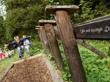 Ausflugsziel: Erlebnisweg Litzbach vom Silbertal im Montafon - Erlebnisweg Litzbach vom Silbertal im Montafon