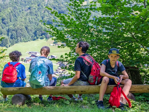 Ausflugsziel: "Muntafuner Gagla Weg" ist Montafonerisch und heißt übersetzt "Montafoner Kinderwege" - Gaglaweg (Kinderwanderweg) Silbertal im Montafon