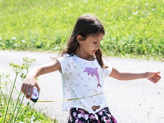 Ausflugsziel: "Muntafuner Gagla Weg" ist Montafonerisch und heißt übersetzt "Montafoner Kinderwege" - Gaglaweg (Kinderwanderweg) Silbertal im Montafon
