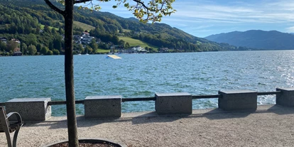 Viaggio con bambini - Neukirchen (Altmünster) - Promenade neben dem Spielplatz - Mondsee Spielplatz