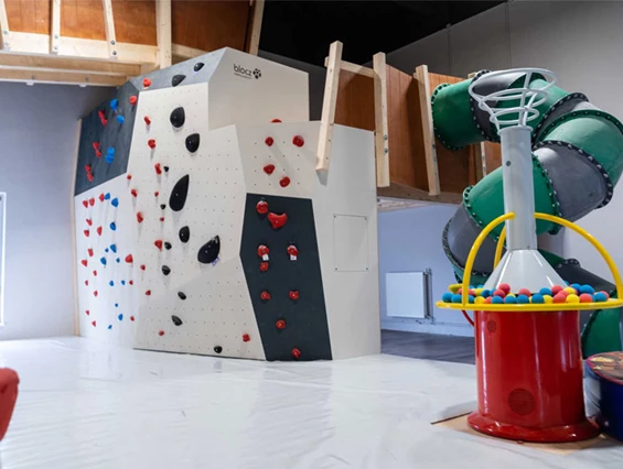 Ausflugsziel: urban apes Hamburg West - Boulderhalle