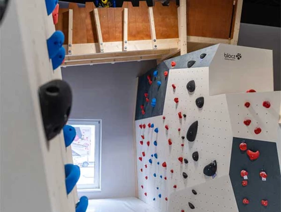 Ausflugsziel: urban apes Hamburg West - Boulderhalle